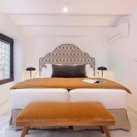 Genteel Gran Poder Apartment