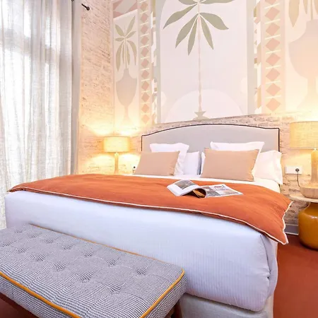 Genteel Gran Poder Apartment *