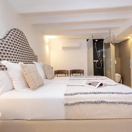 Genteel Gran Poder * Seville